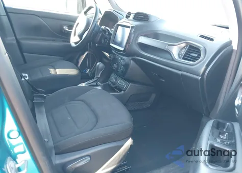 2022 Jeep Renegade Latitude 4X4 z USA, uszkodzony, nr VIN ZACNJDB16NPN62872